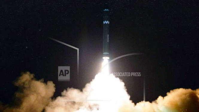 Rudal balistik jarak jauh Korea Utara 