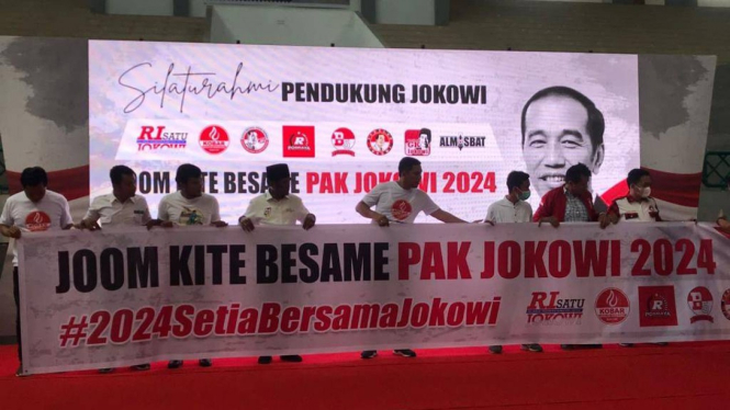 Relawan pendukung Jokowi dari Riau menyatakan dukungannya.