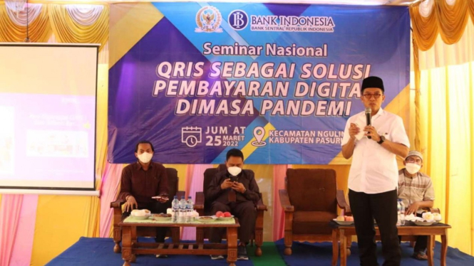 Politisi Partai Golkar Mukhamad Misbakhun Dalam Sosialisasi QRIS