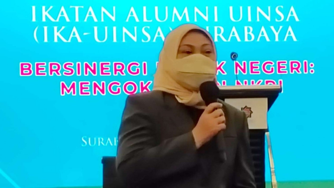 Menteri Tenaga Kerja Ida Fauziyah terpilih menjadi Ketua Umum Ikatan Alumni UIN Sunan Ampel Surabaya dalam muktamar organisasi tersebut yang digelar di Hotel Novotel Surabaya, Jawa Timur, pada Jumat malam, 25 Maret 2022.