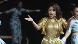 Dewi Perssik Ogah Main Film Romantis: Nanti Rumah Tangga Berantem