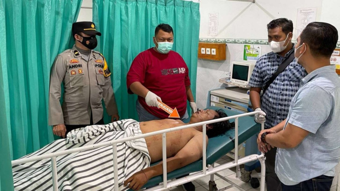 Satu korban tewas karena duel maut di Palembang.