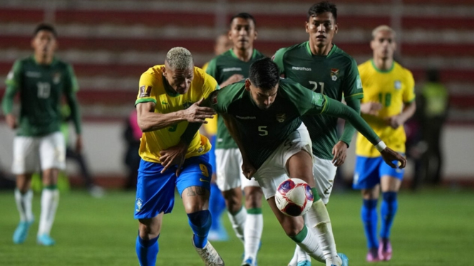 Timnas Brasil menghadapi Bolivia