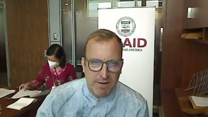 elaksana Tugas Direktur USAID, William Slater.