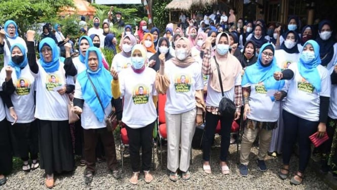 Ratusan wanita tani di Bogor dukung Sandiaga Uno jadi capres