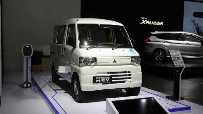 Mitsubishi Minicab MiEV di IIMS 2022.