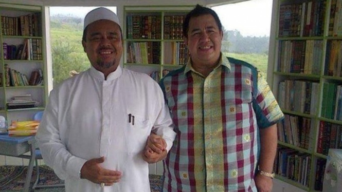 Foto Habib Rizieq Shihab dan Pendeta Gilbert Lumoindong (kanan)