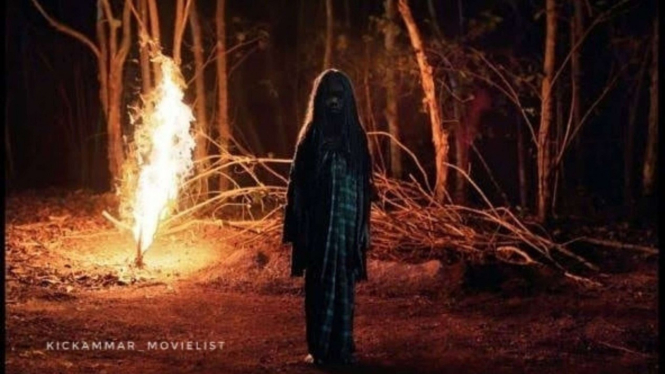 Sosok hantu di film horor Malaysia.