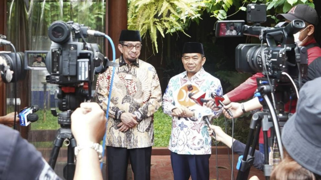 Ketua Majelis Syura PKS Salim Segaf Al Jufri dan Ketua F-PKS Jazuli Juwaini