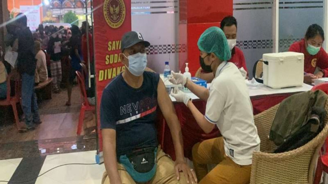 BIN Bali gelar vaksinasi malam hari