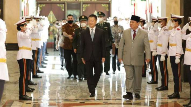 Menhan Prabowo Subianto dan Dubes Tiongkok H.E Lu Kang.