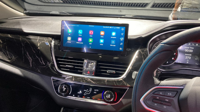 New Wuling Cortez