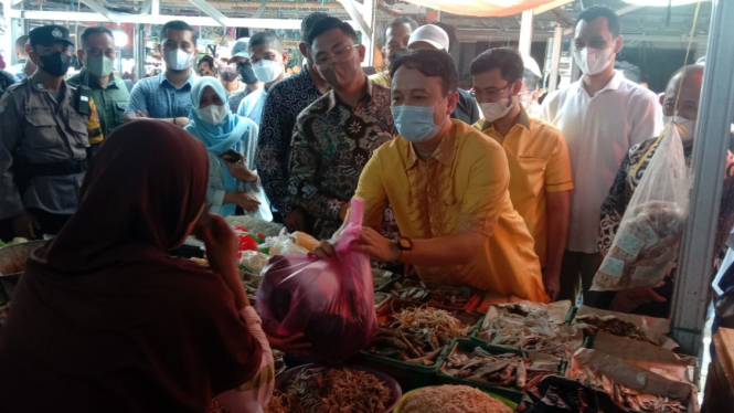 Wamendag, Jerry Sambuaga kunjungan ke Pasar Lama, Kota Serang, Banten.