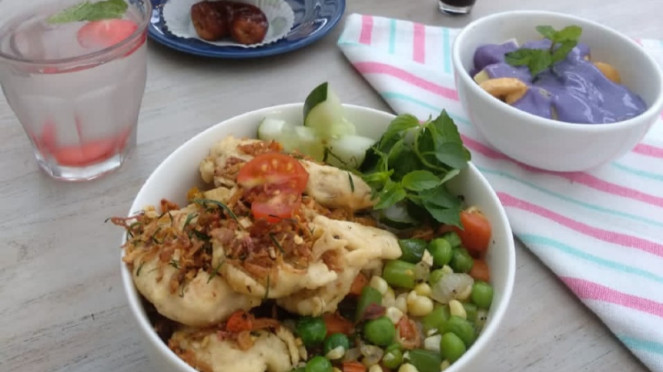 Menu Ramadhan serba organik.