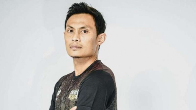 Bek Dewa United FC, Dias Angga Putra.