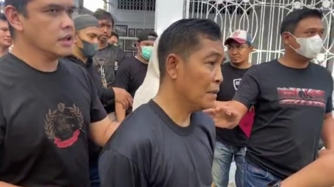 Muhammad Iqbal Asnan, Kasatpol PP Makassar Saat Ditangkap