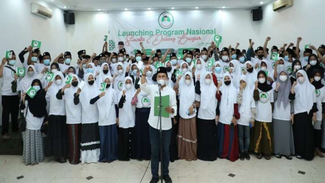 Santri dukung Ganjar launching 14 program unggulan