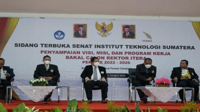 Pemaparan vsi, misi, dan program kerja bakal calon rektor Itera 2022-2026