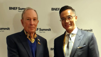 BloombergNEF Summit, Anindya Bakrie Reveals Investment Opportunities