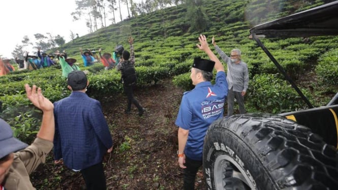 Politikus Demokrat Edhie Baskoro Yudhoyono alias Ibas di Ngawi, Jatim.