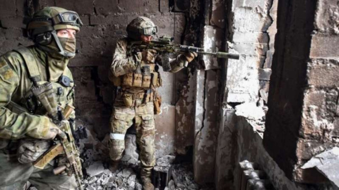 VIVA Militer: Tentara Rusia di Mariupol, Ukraina