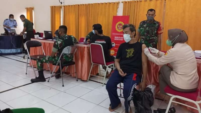 Vaksinasi napi di Lapas Kelas II A Jember, Jawa Timur