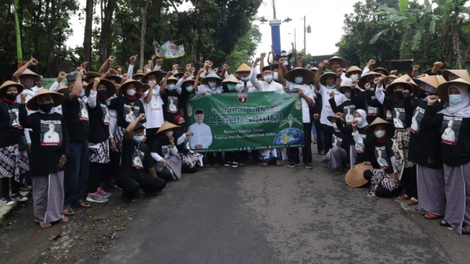 Petani di Gunung Kidul dukung Ganjar Pranowo nyapres 2024.