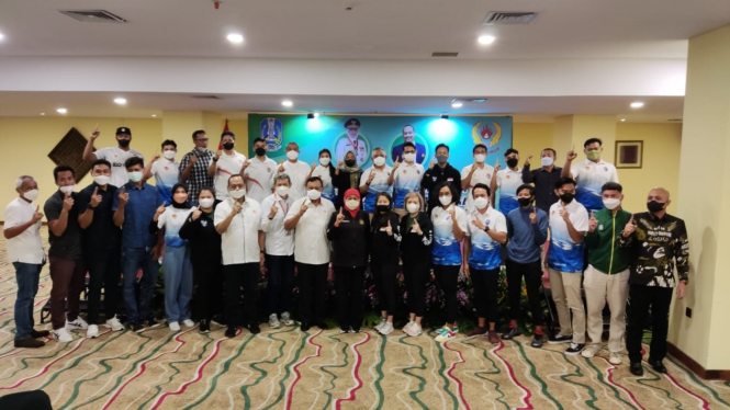 Pelepasan atlet Jawa Timur ke SEA Games 2021 Vietnam oleh Gubernur Jatim