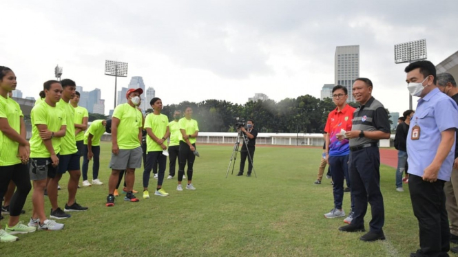 Menpora Zainudin Amali dan tim mengunjungi pelatnas atletik