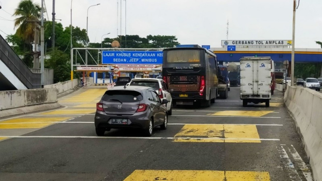 11 Ribu Kenderaan Tinggalkan Kota Medan Melalui Gerbang Tol Tebing Tinggi.
