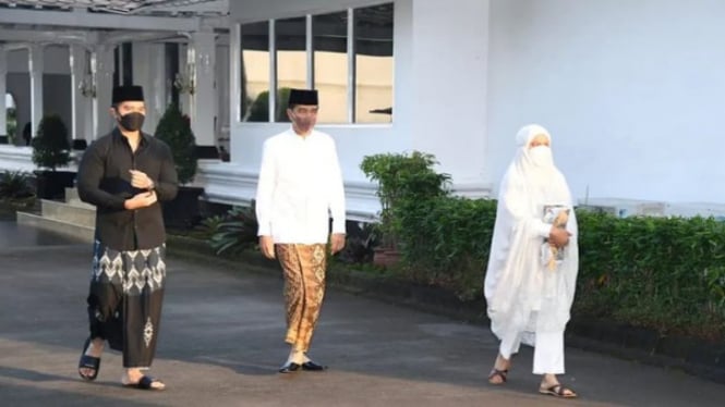 Jokowi Posting Salat Idul Fitri, Kaesang Minta Di-tag Akun Instagramnya 