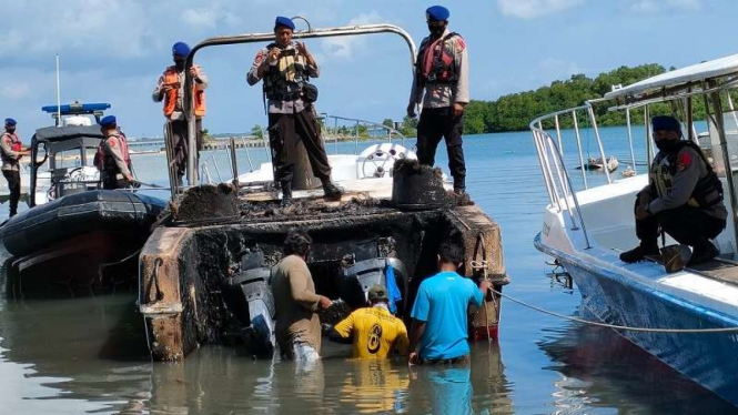 Boat wisatawan meledak di Tanjung Benoa