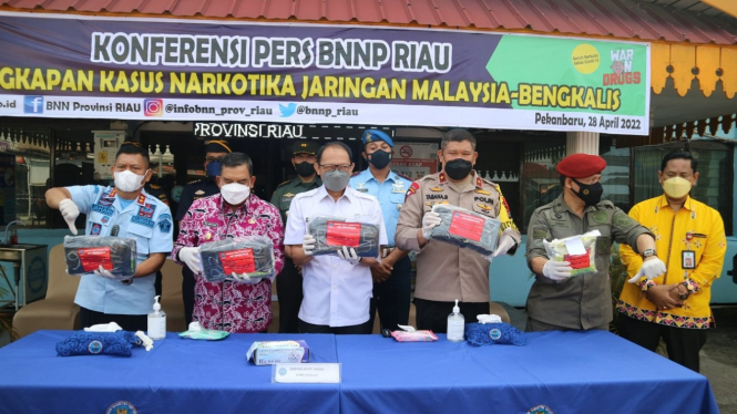 Konferensi Pers BNNP Riau. 