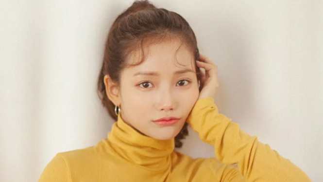 Ha Yeon Soo.