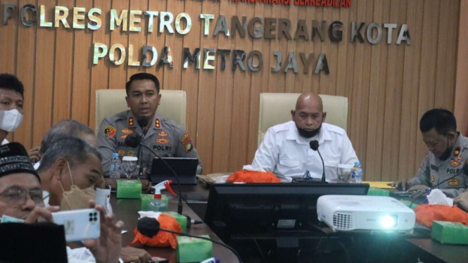 Wakapolres Tangerang Kota Bersama Para Kepala Sekolah