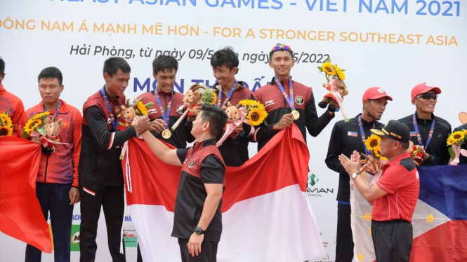 Tim dayung Indonesia di sEA Games 2021