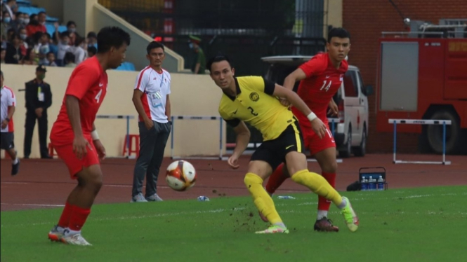 Pertandingan Singapura U-23 vs Malaysia di SEA Games 2021.