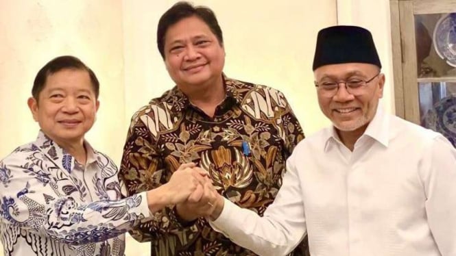 Airlangga Hartarto, Suharso Monoarfa, dan Zulkifli Hasan saat bertemu di Jakarta