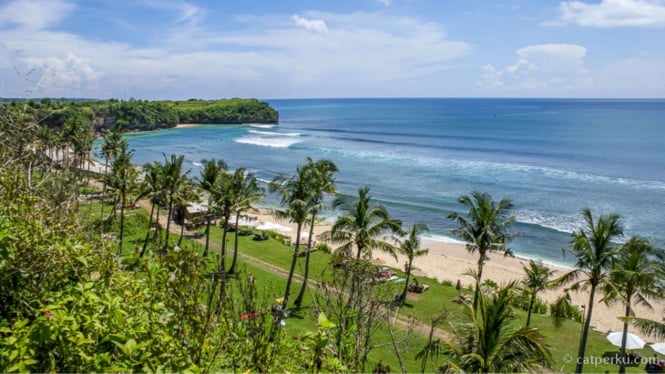 Pantai Balangan Bali