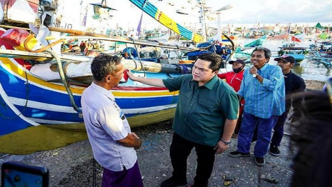Menteri BUMN Erick Thohir bertemu nelayan