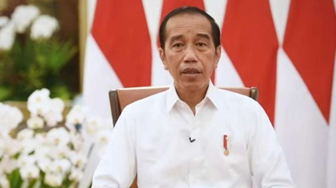 Presiden Joko Widodo umumkan ekspor minyak goreng.