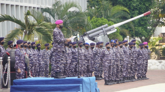 VIVA Militer: Danlantamal III Jakarta Brigjen TNI Mar Umar Farouq