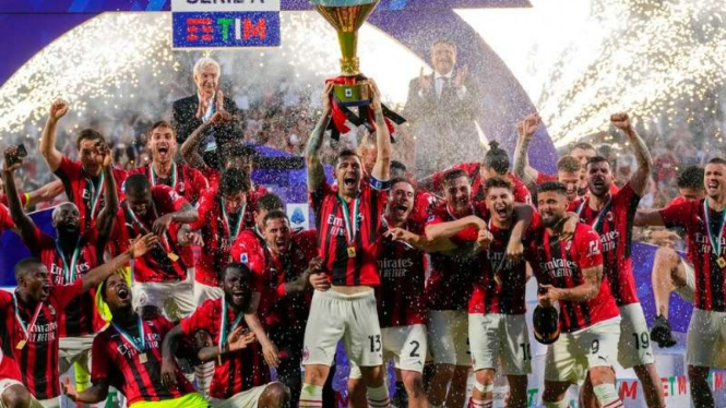 AC Milan sabet Scudetto Serie A 2021/22