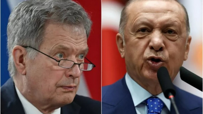  Presiden Finlandia, Sauli Niinisto (kiri) dan Presiden Turki Recep, Tayyip Erdogan (kanan).