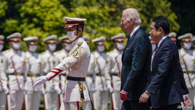 Presiden AS, Joe Biden bertemu dengan Perdana Menteri Jepang, Fumio Kishida.