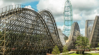 8 Roller Coaster Pemecah Rekor dari Seluruh Dunia