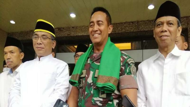 Panglima TNI Jenderal Andika Perkasa mengunjungi kantor PBNU