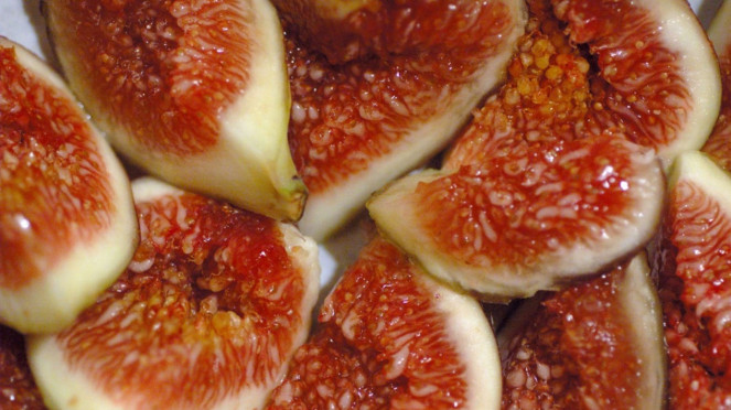 buah ara/figs