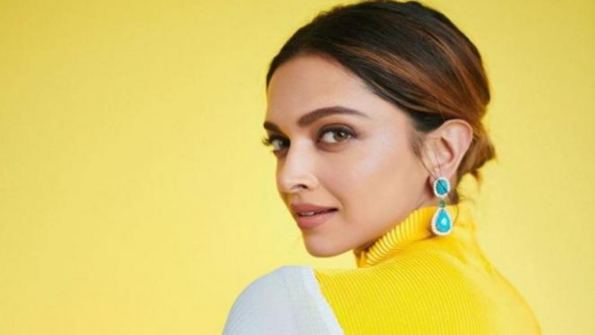 Potret Cantik Deepika Padukone di Festival Film Cannes 2022