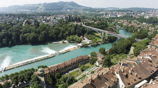 Sungai Aare di Bern, Swiss